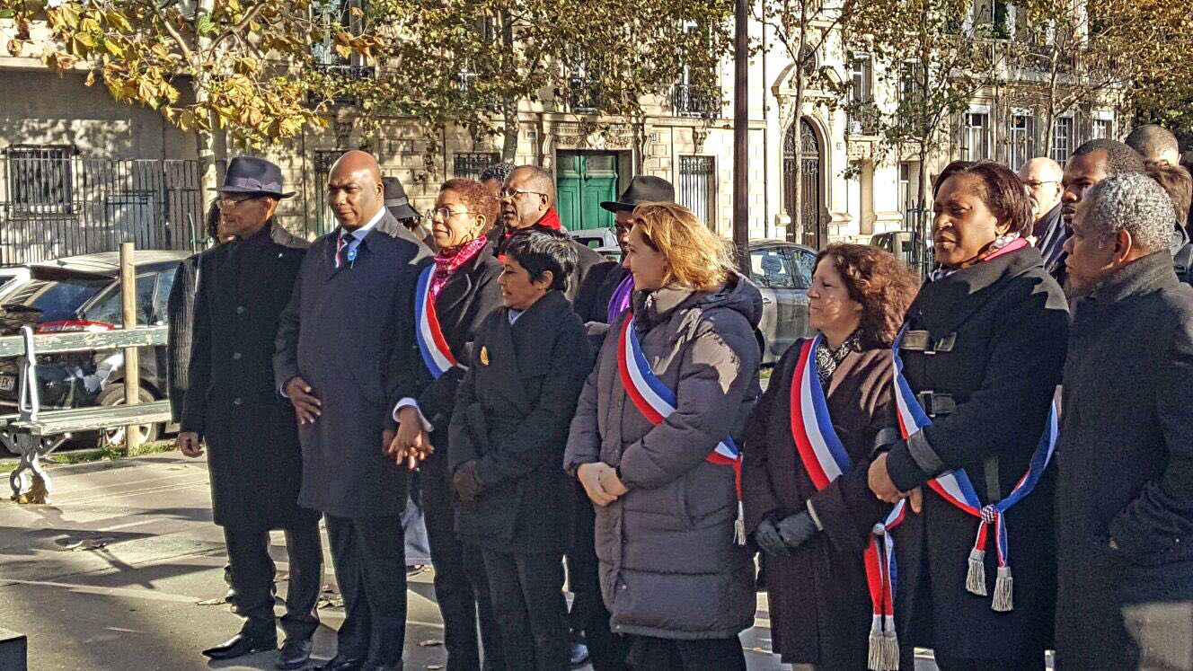 George Pau-Langevin le 11 novembre 2016 sur l'Esplanade des Villes "Compagnon de Libération" en commémoration du 11 novembre.
